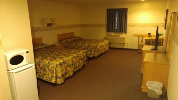 Crossfield Country Inn 10