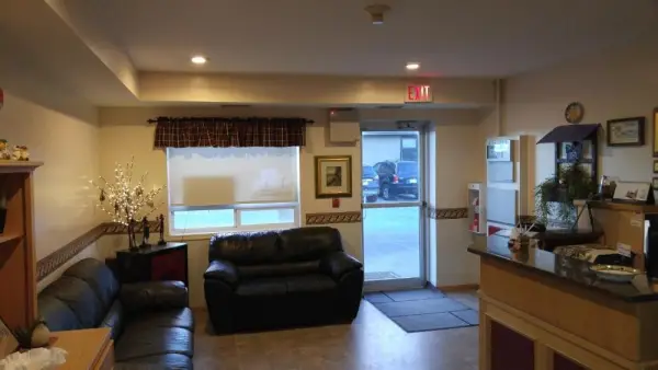Crossfield Country Inn 5