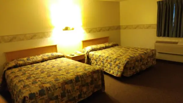 Crossfield Country Inn 7