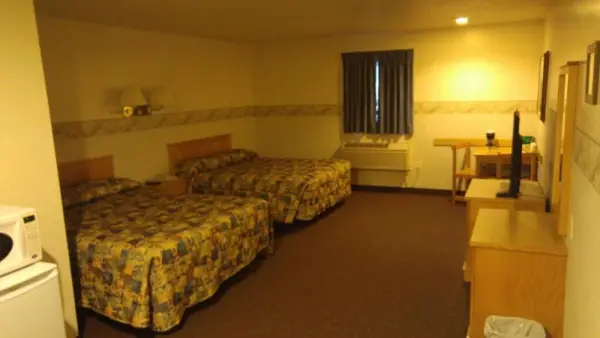 Crossfield Country Inn 9